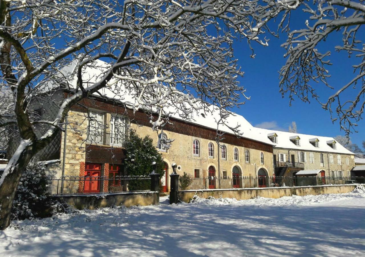 Bed and Breakfast Domaine Lou Castet Tuzaguet Exterior foto